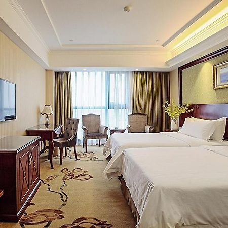 Vienna Hotel Changnan Nanchang County Luaran gambar